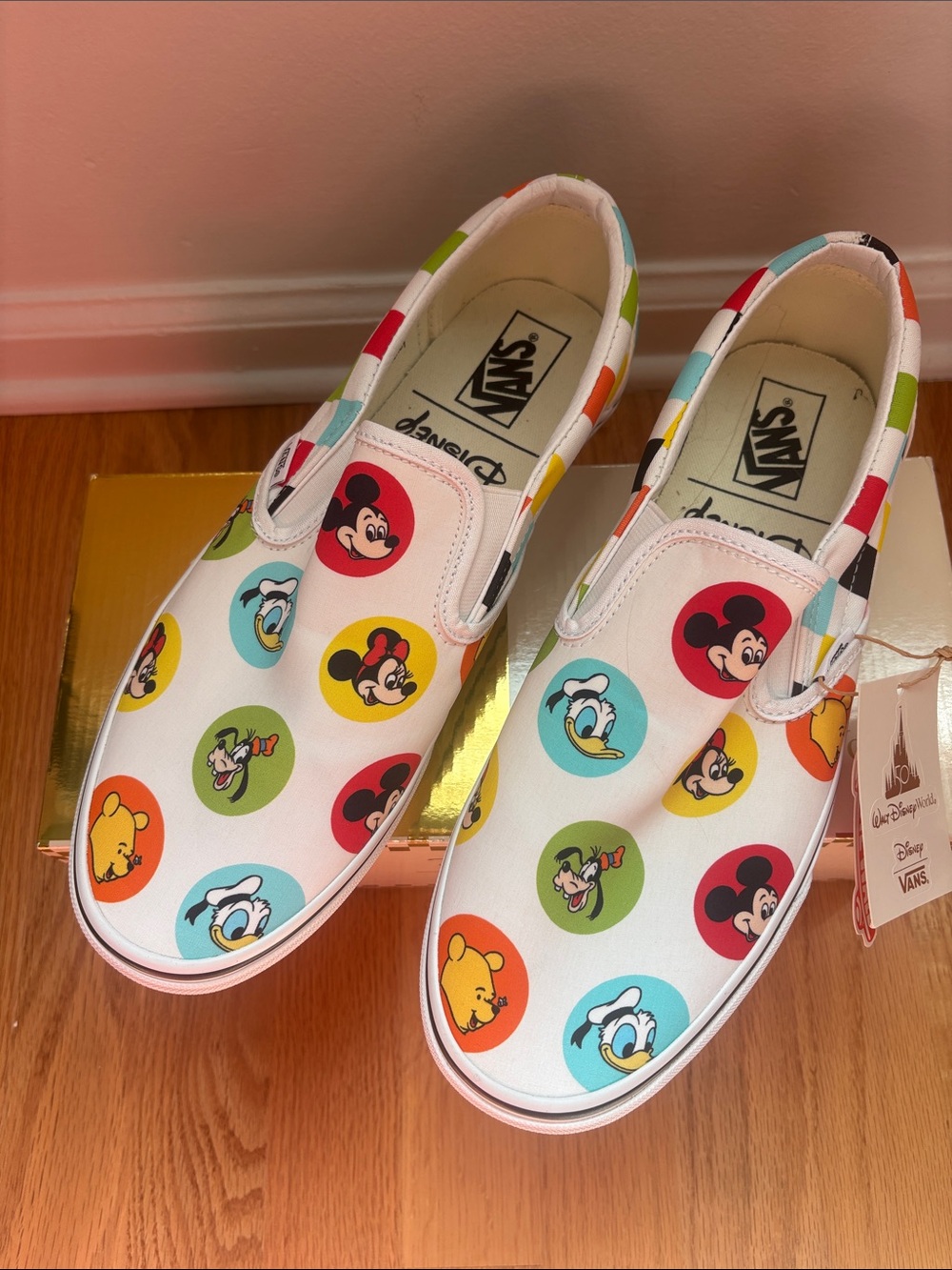 NWT Disney/VANS Disney Character Buttons